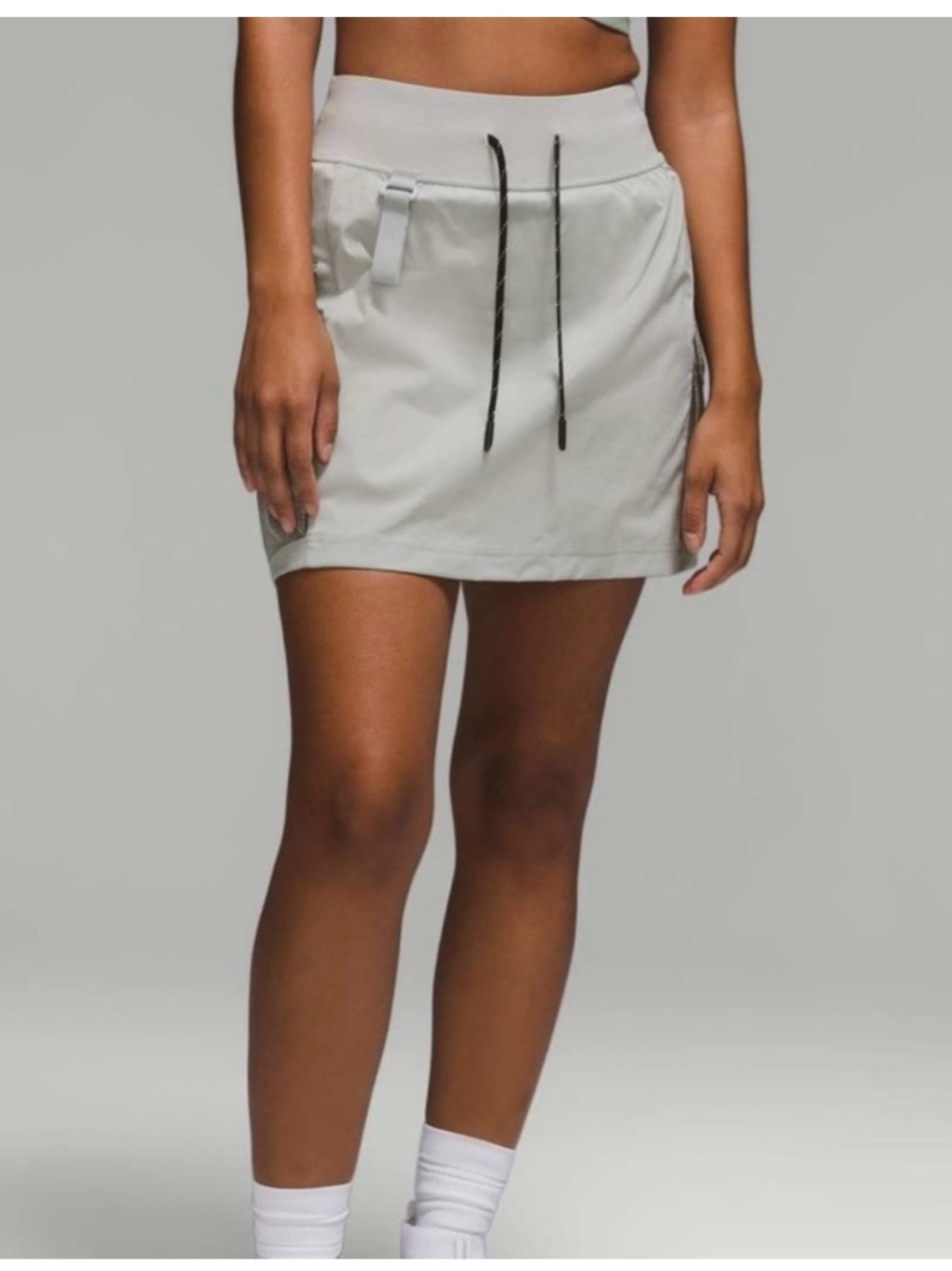 LULULEMON DETOURS WELCOME HIKING SKKIRT SIZE 6